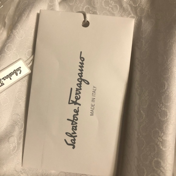 Ferragamo Tonal Gancini Print Button-Down NEW WITH TAGS - Picture 15 of 16